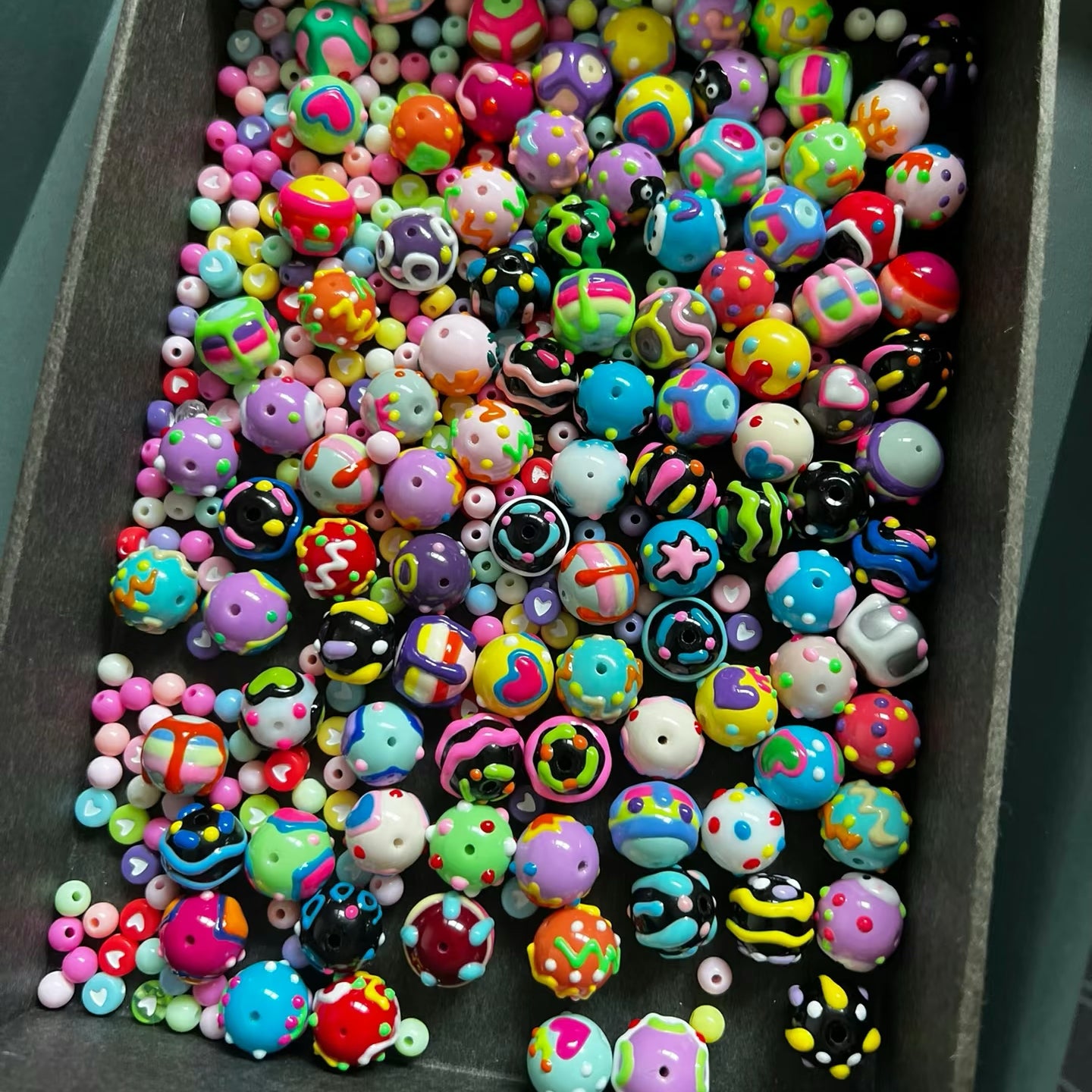 CUSTOM BEADS